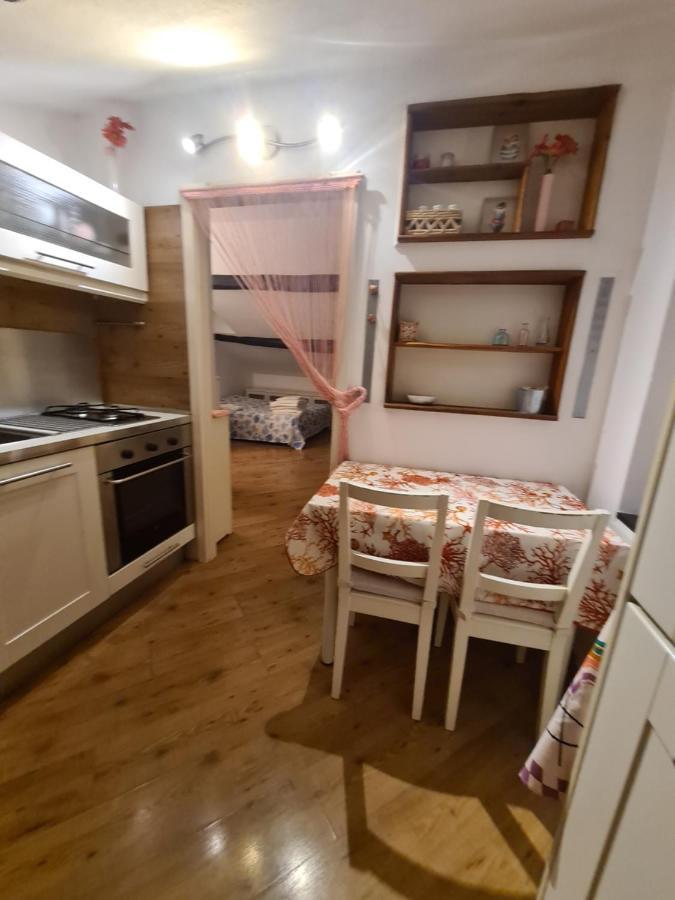 Inside Rapallo Apartment By Portofinovacanze Bagian luar foto